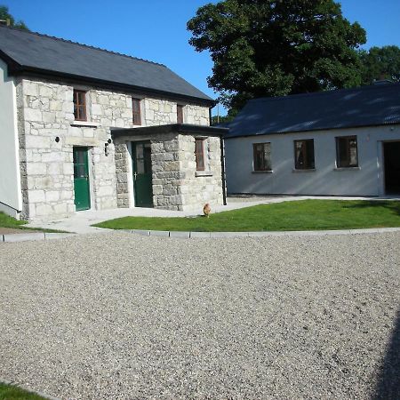 Green Adventure Ecohostel Clonmore Exterior photo